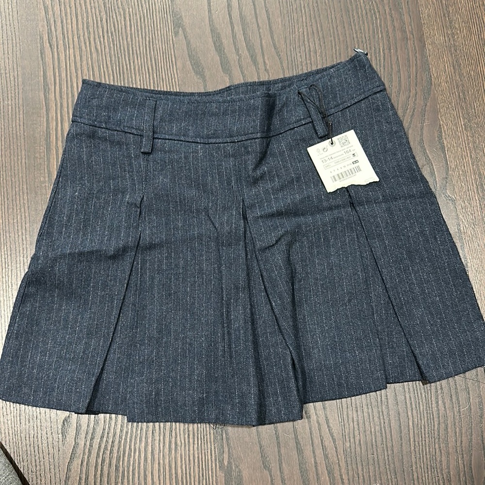 New with tags girls skirt